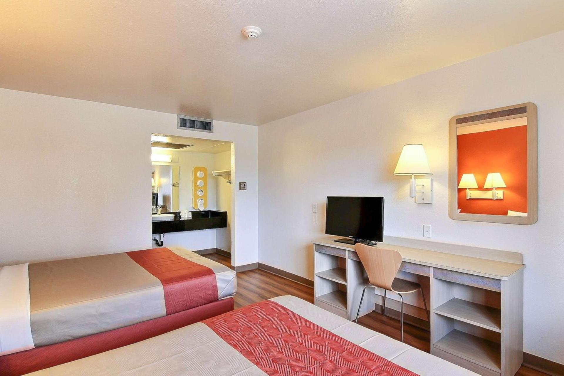 Motel 6-Lompoc, CA photo 34