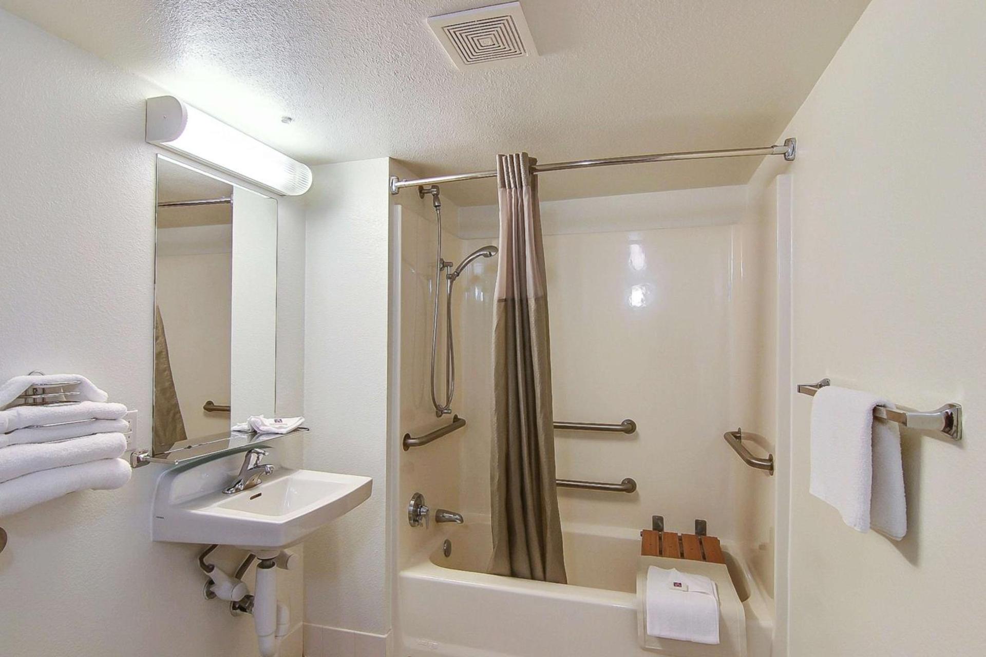 Motel 6-Lompoc, CA photo 31