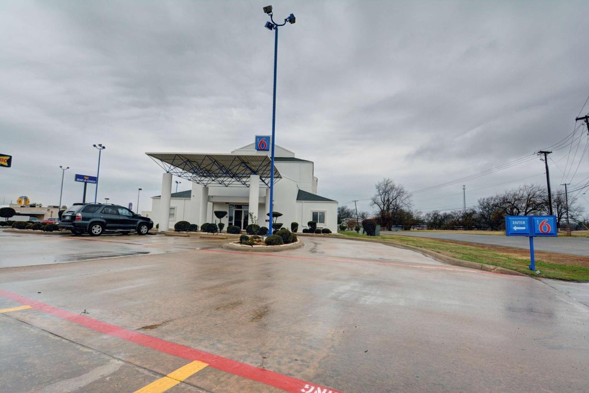 Motel 6-Denison, TX photo 82
