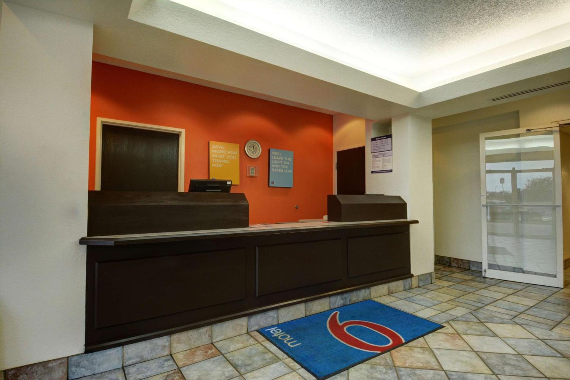 Motel 6-Denison, TX photo 69