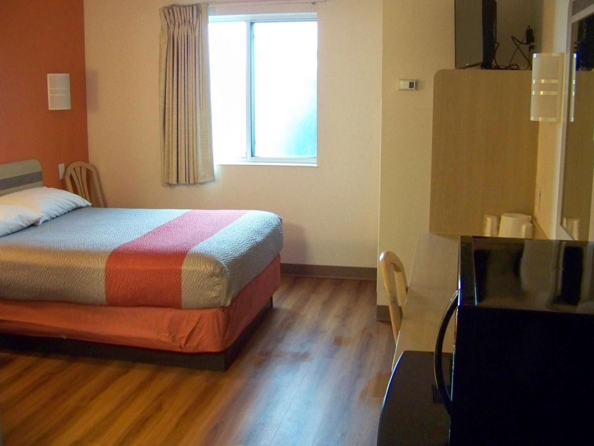 Motel 6-Sidney, NE photo 12