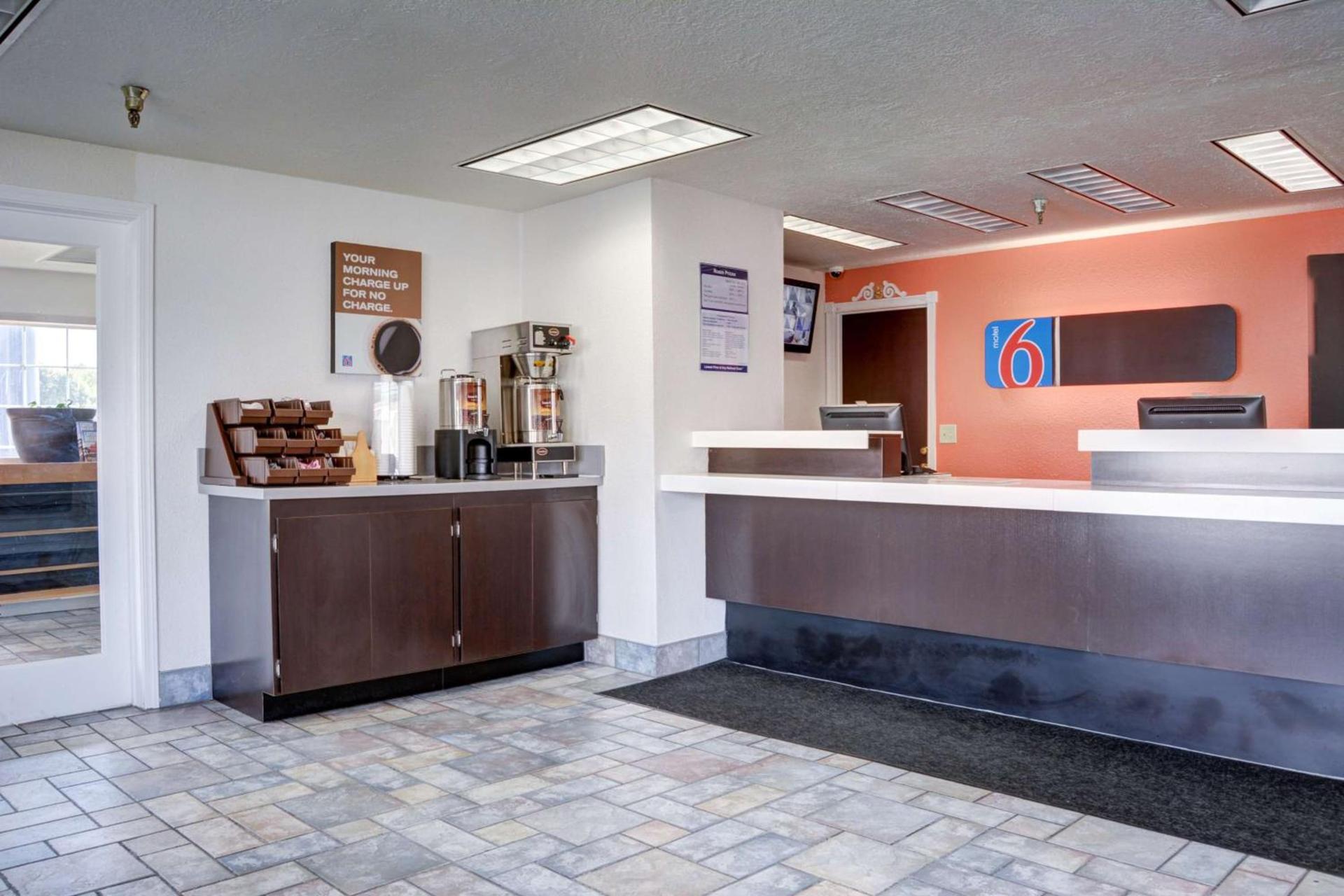 Motel 6-The Dalles, OR photo 75