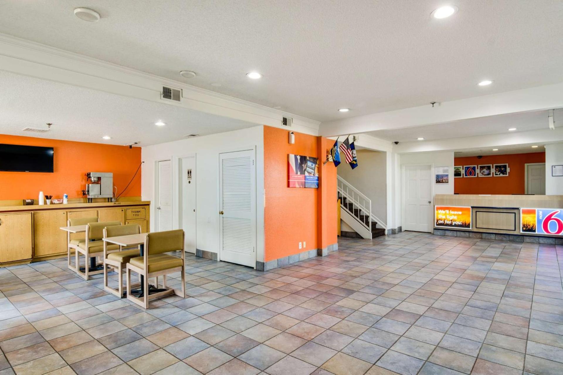 Motel 6-Waukegan, IL photo 53