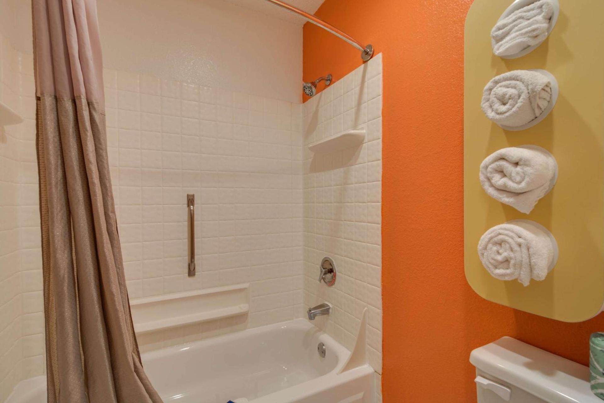 Motel 6-Waukegan, IL photo 36