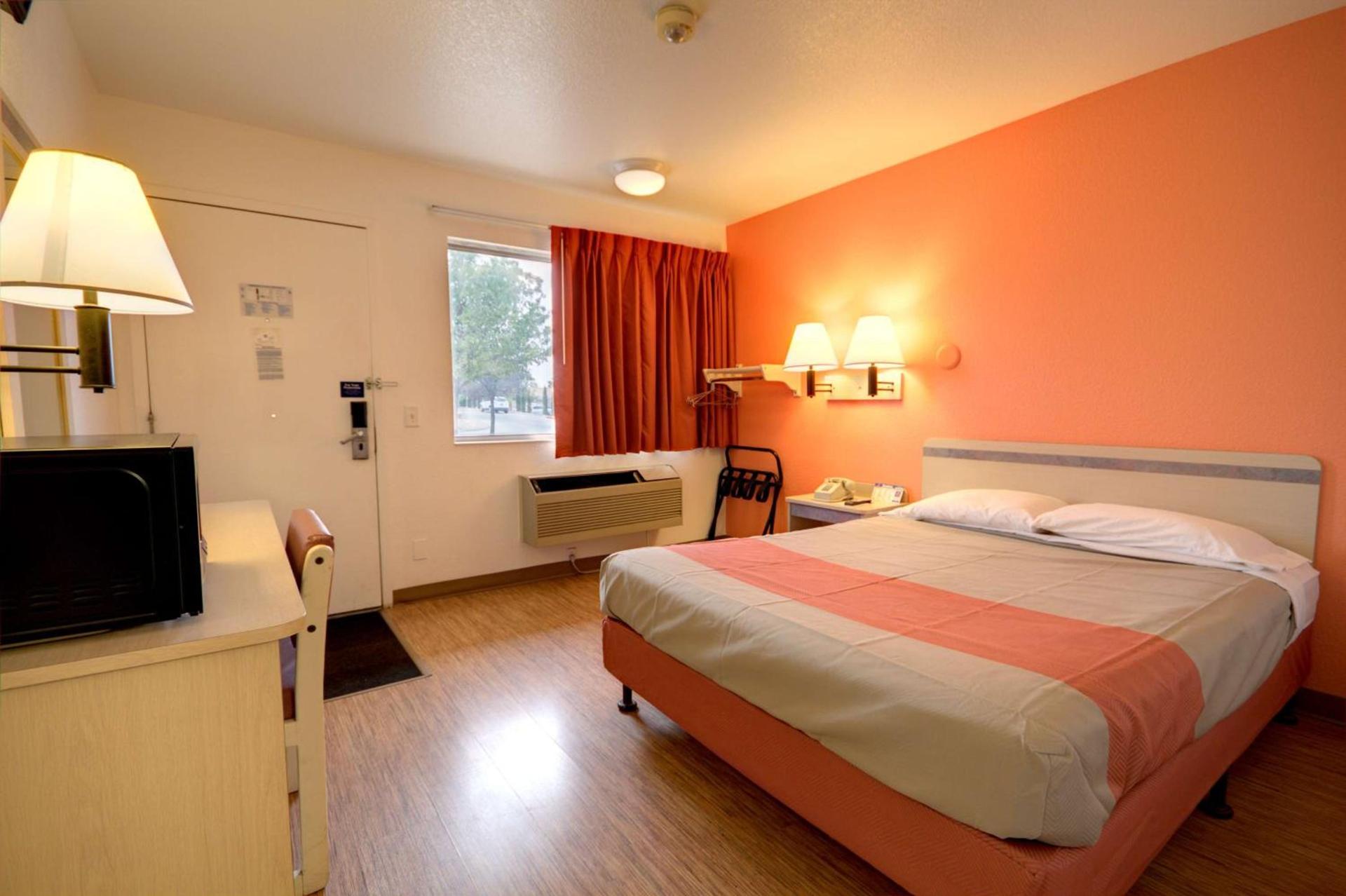 Motel 6-Alamogordo, NM photo 57