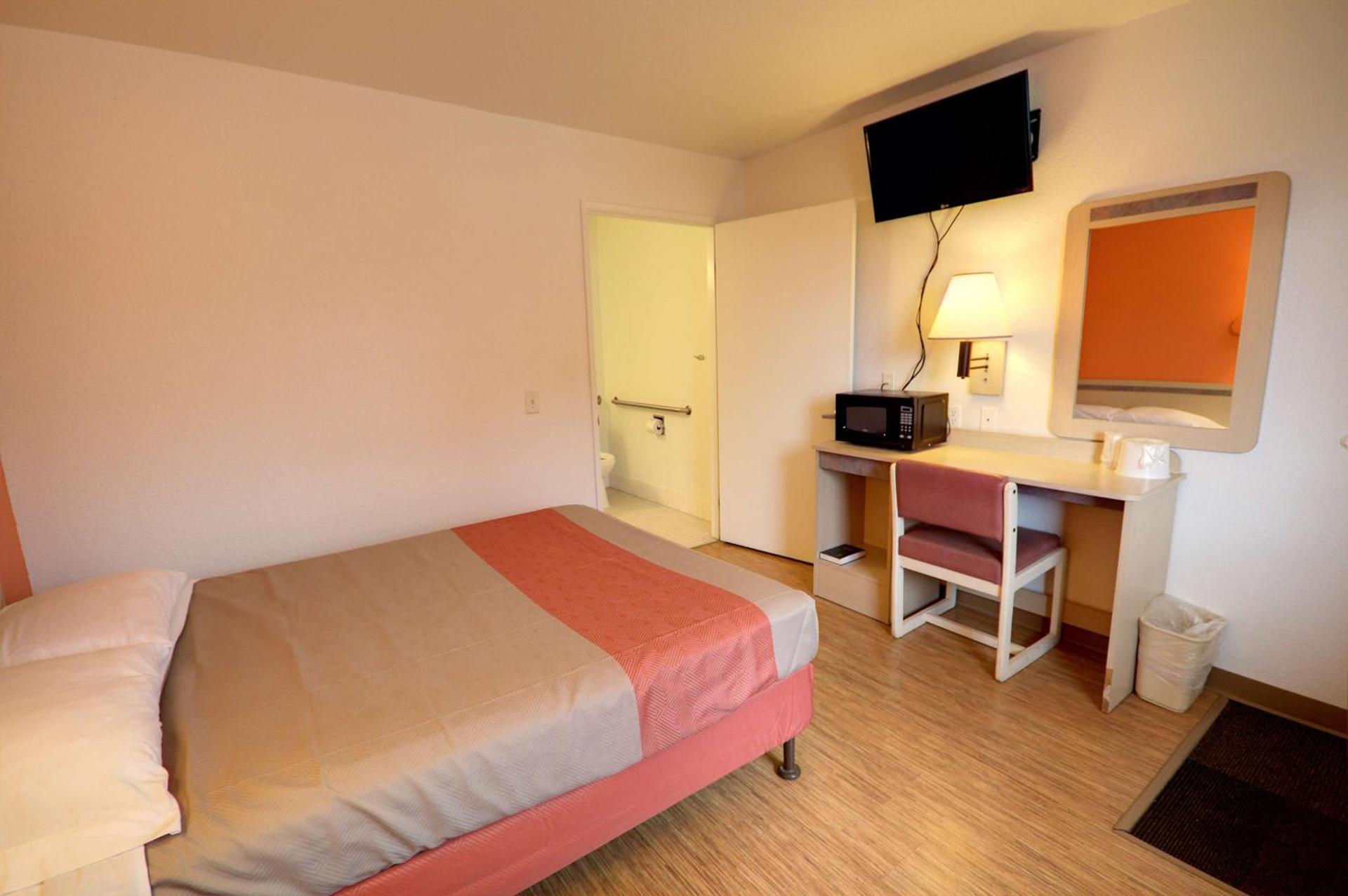 Motel 6-Alamogordo, NM photo 55