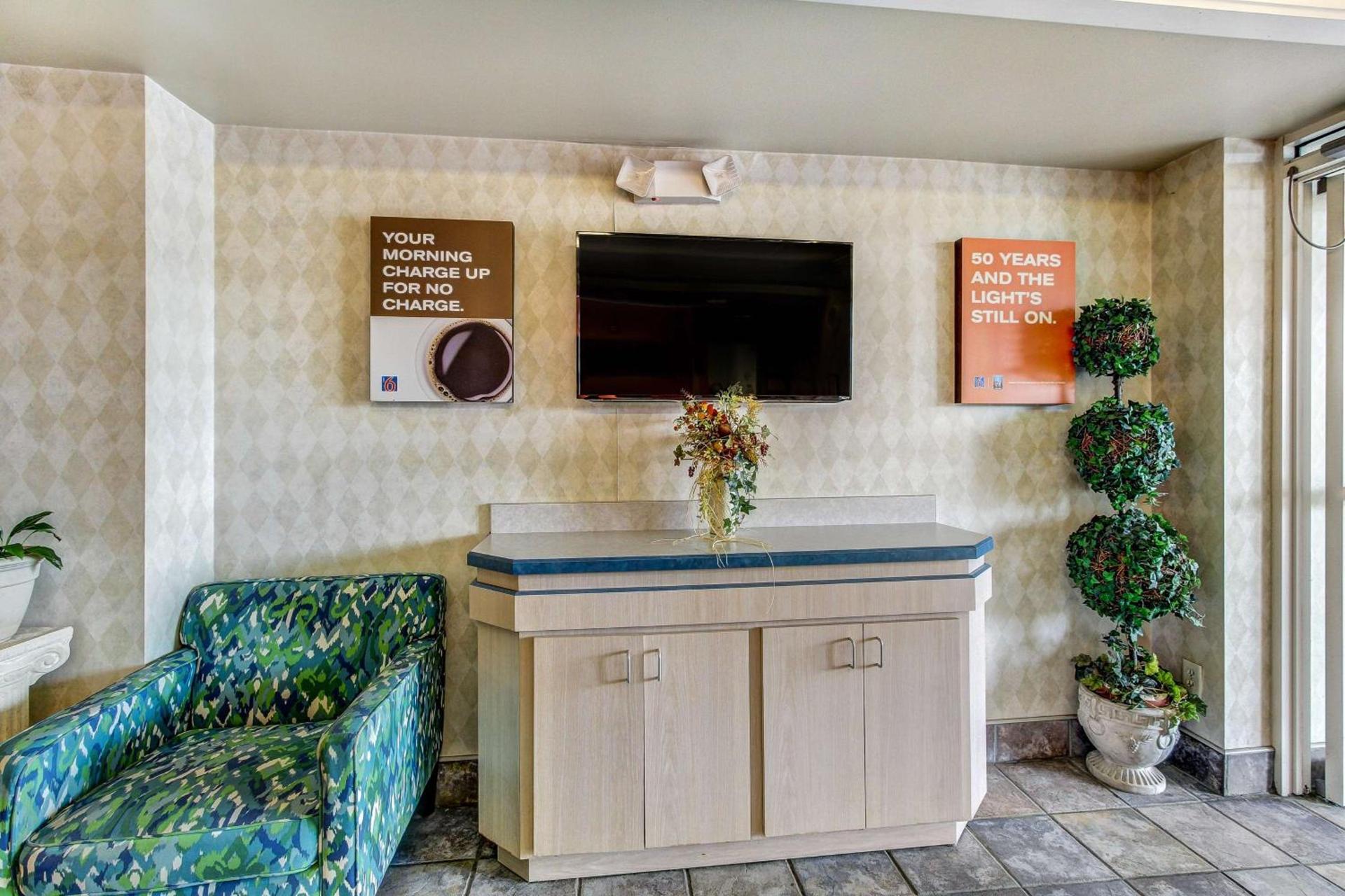 Motel 6-Medina, OH - Cleveland photo 40
