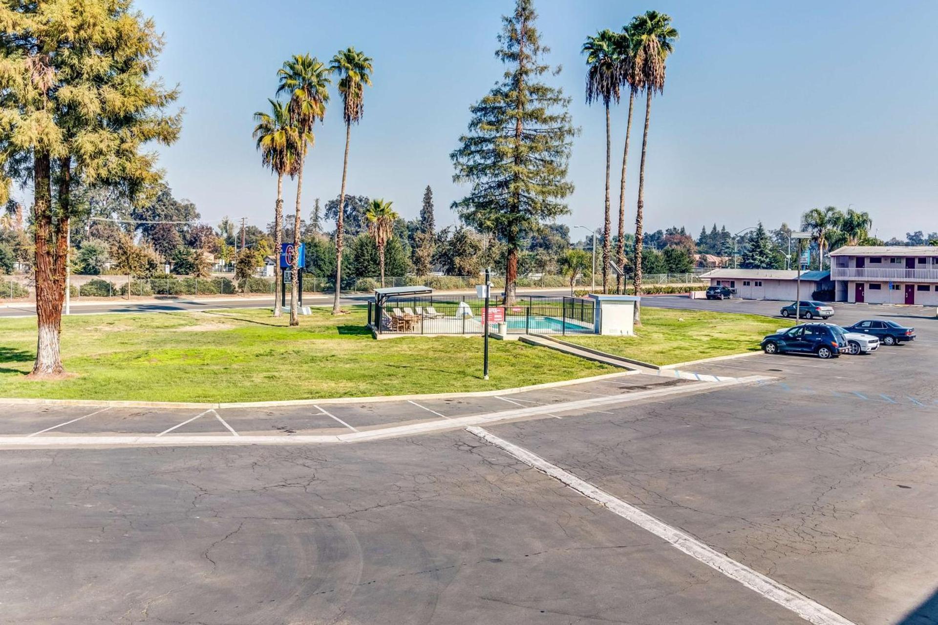 Motel 6-Visalia, CA photo 58