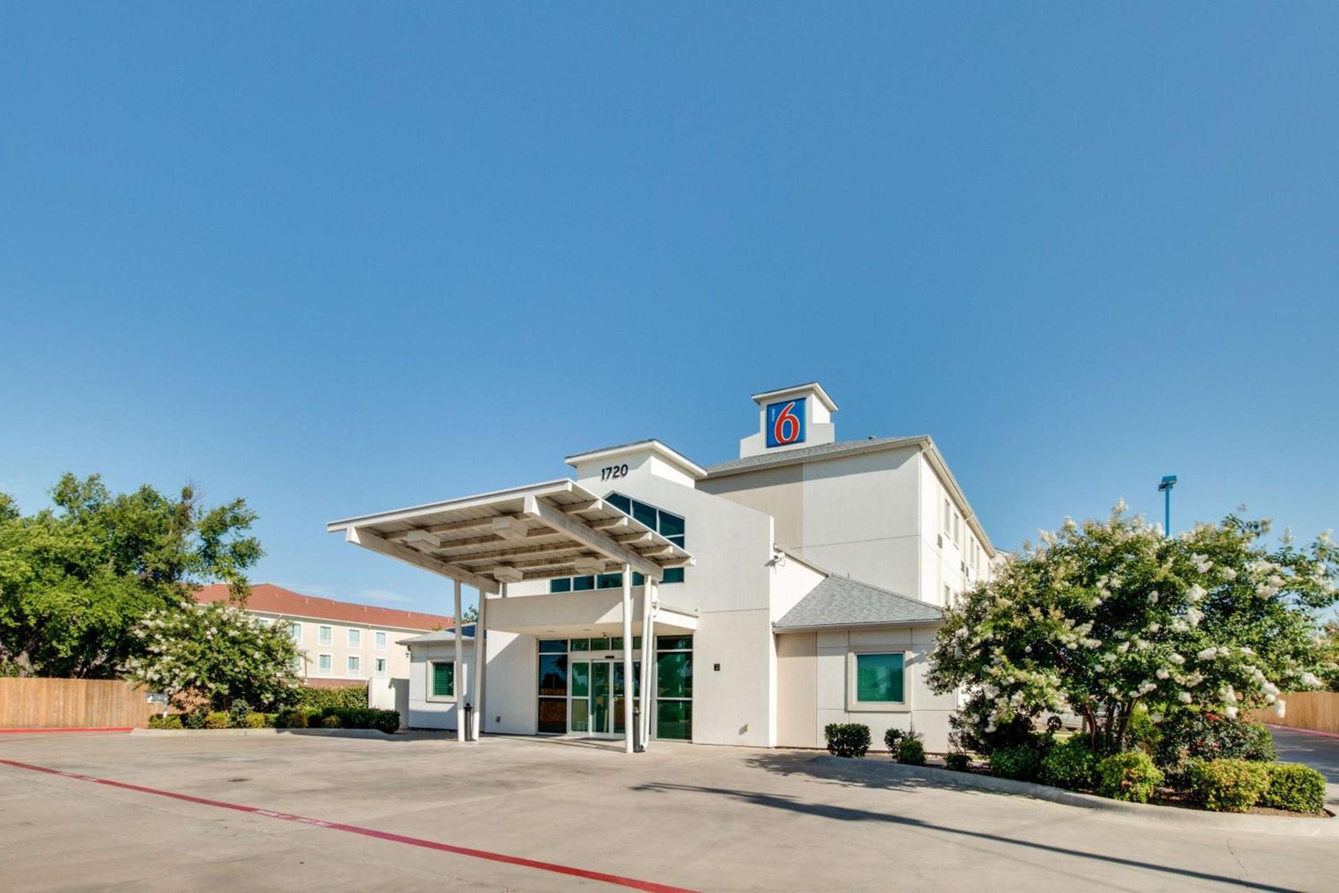 Motel 6-Cleburne, TX photo 42