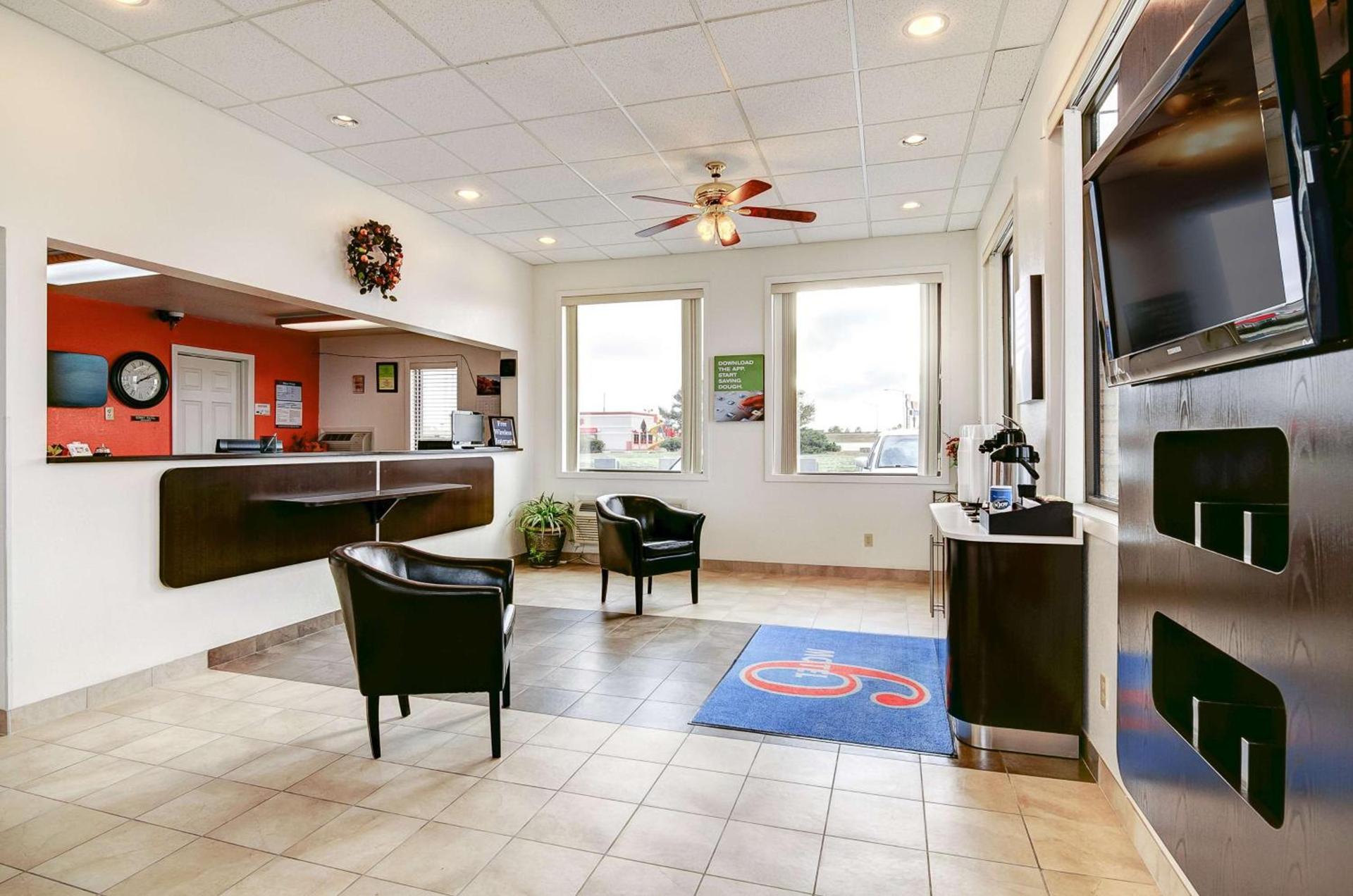 Motel 6-Colby, KS photo 22