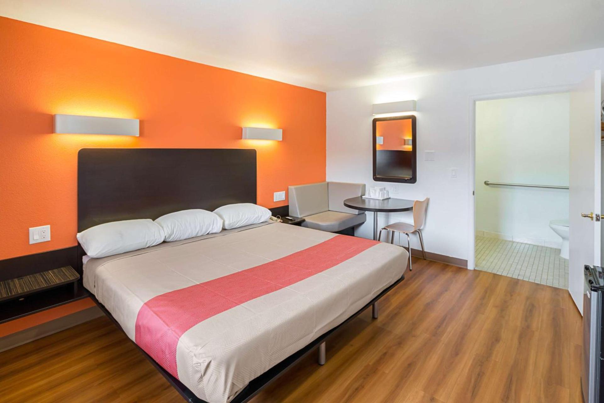 Motel 6-El Paso, TX - Airport - Fort Bliss photo 54
