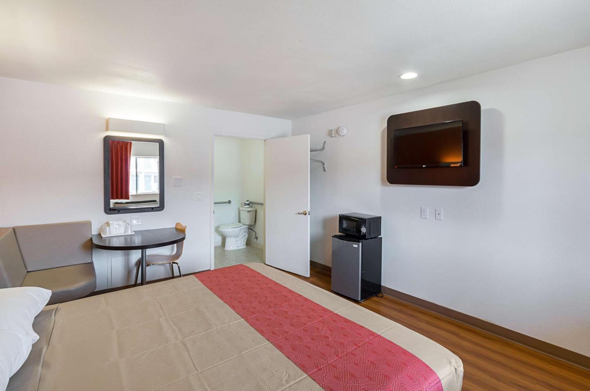 Motel 6-El Paso, TX - Airport - Fort Bliss photo 55