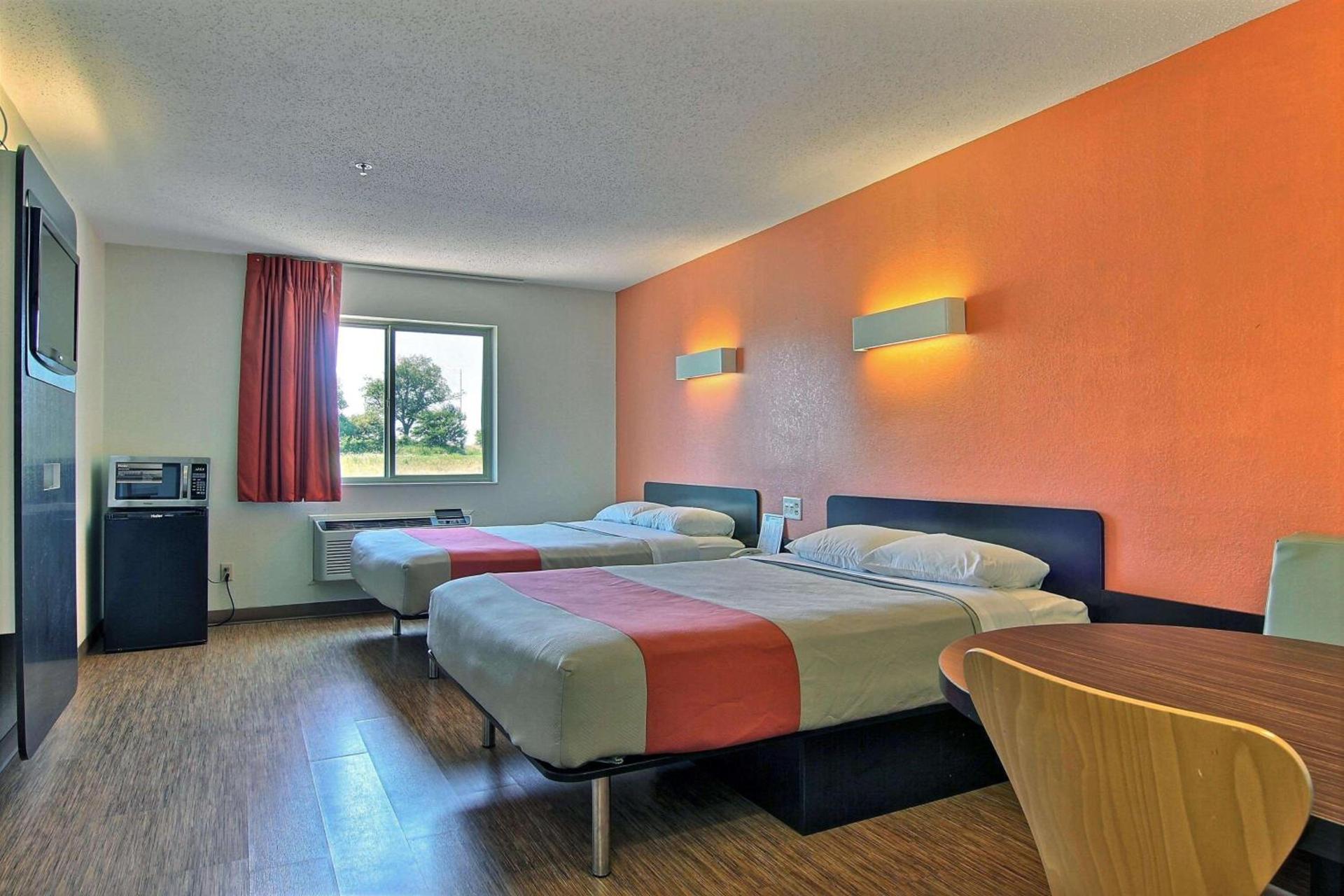 Motel 6-Gilman, IL photo 45