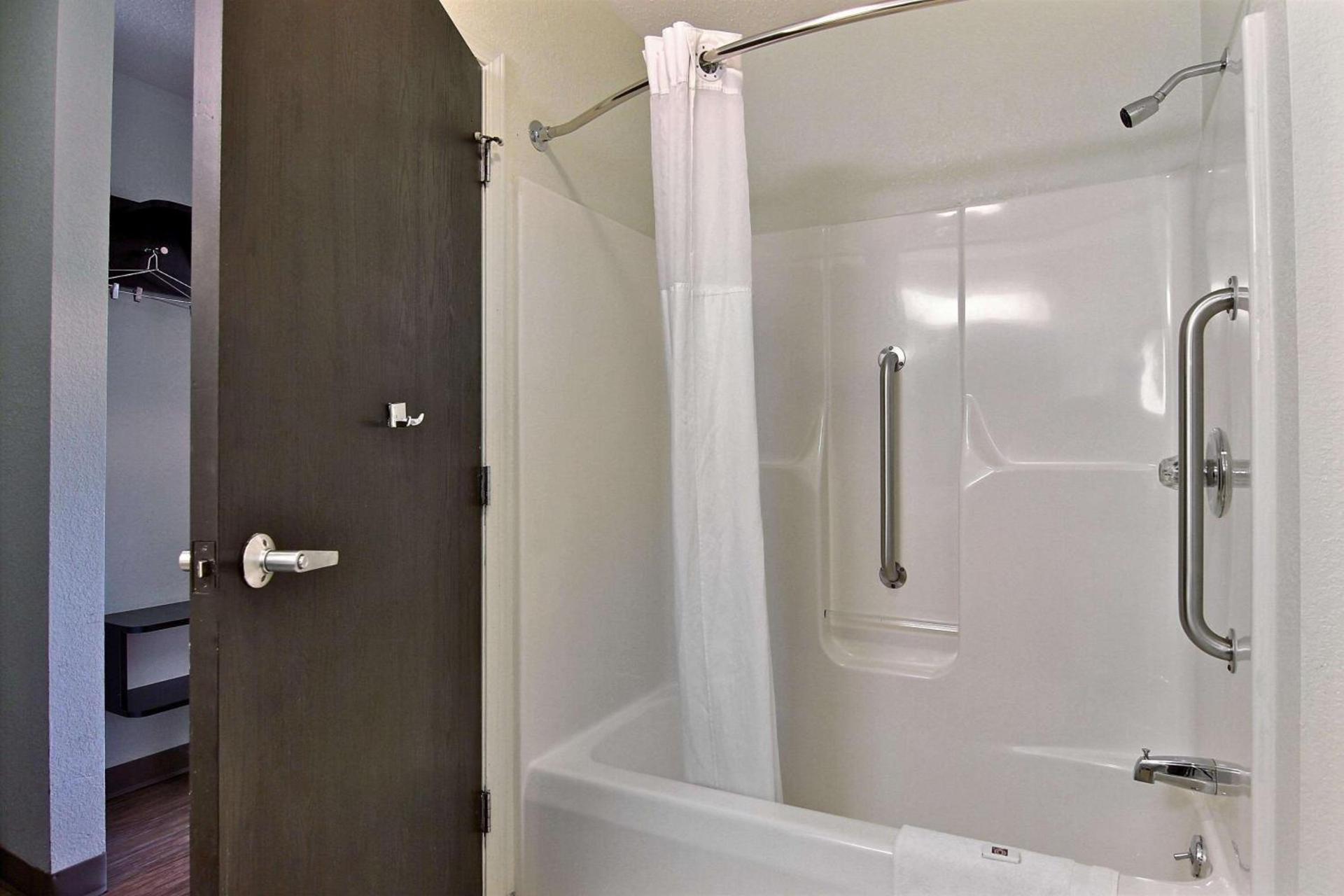 Motel 6-Gilman, IL photo 46