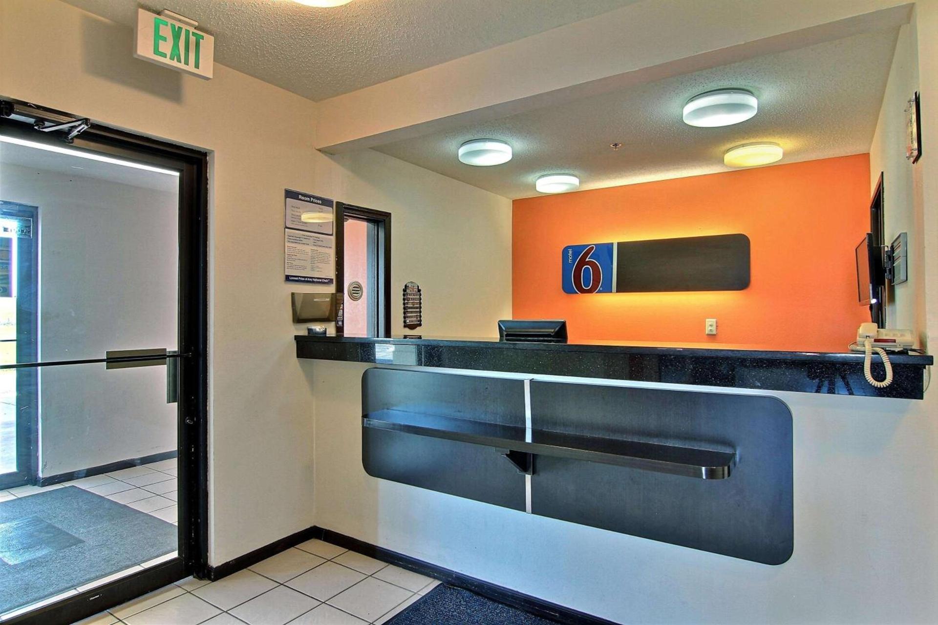 Motel 6-Gilman, IL photo 24