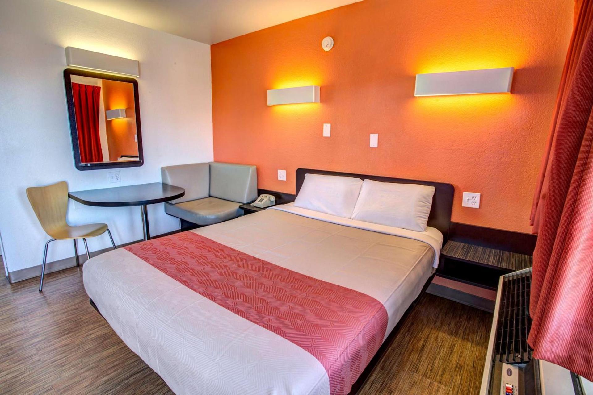 Motel 6-Murfreesboro, TN photo 40
