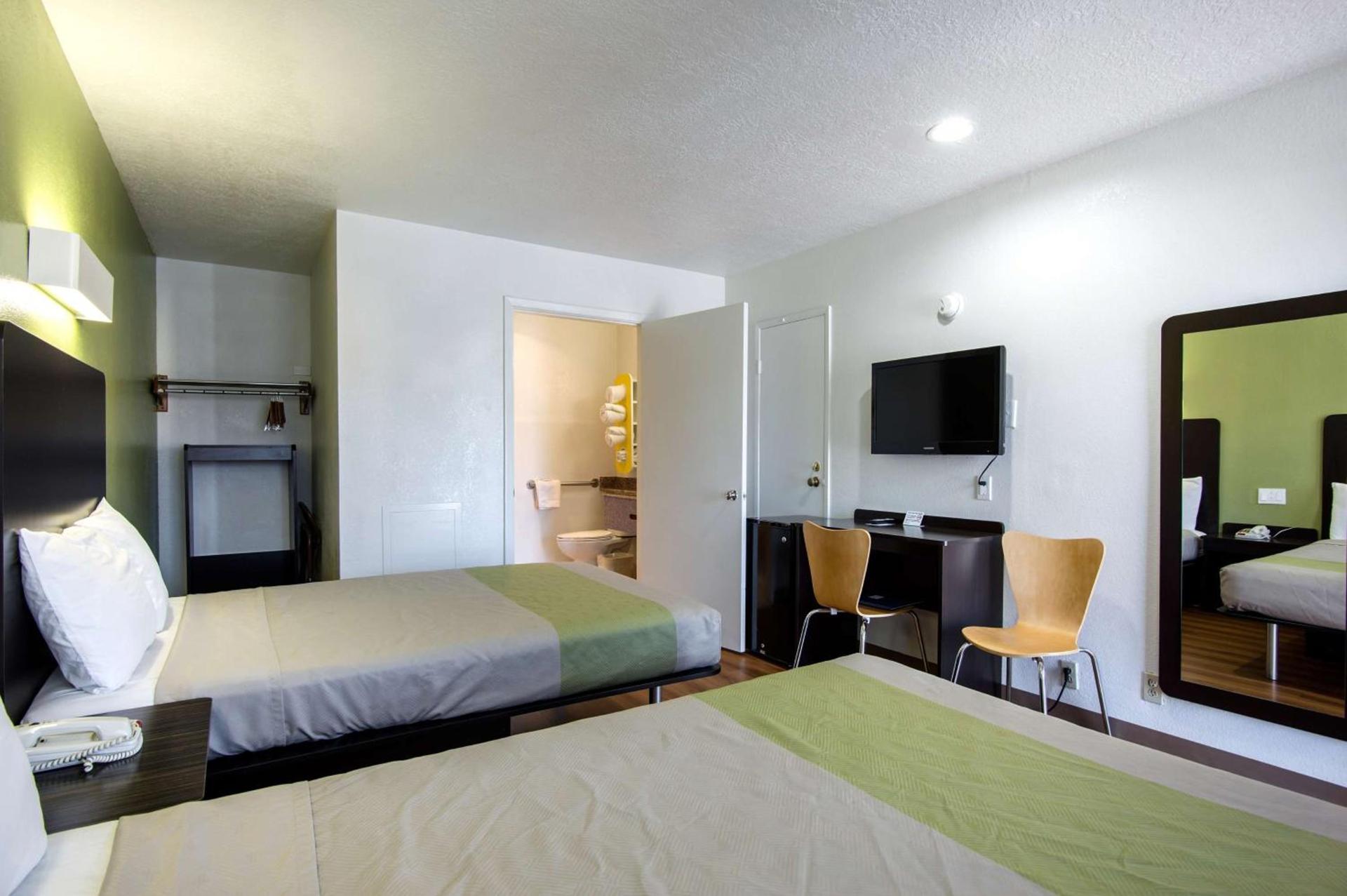 Motel 6-Santa Fe, NM - Downtown photo 61