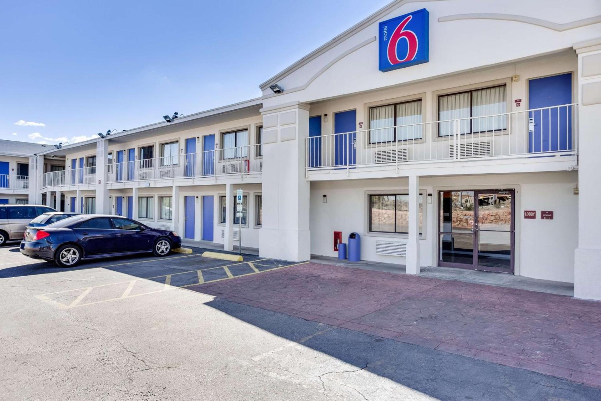 Motel 6-El Paso, TX - West photo 25
