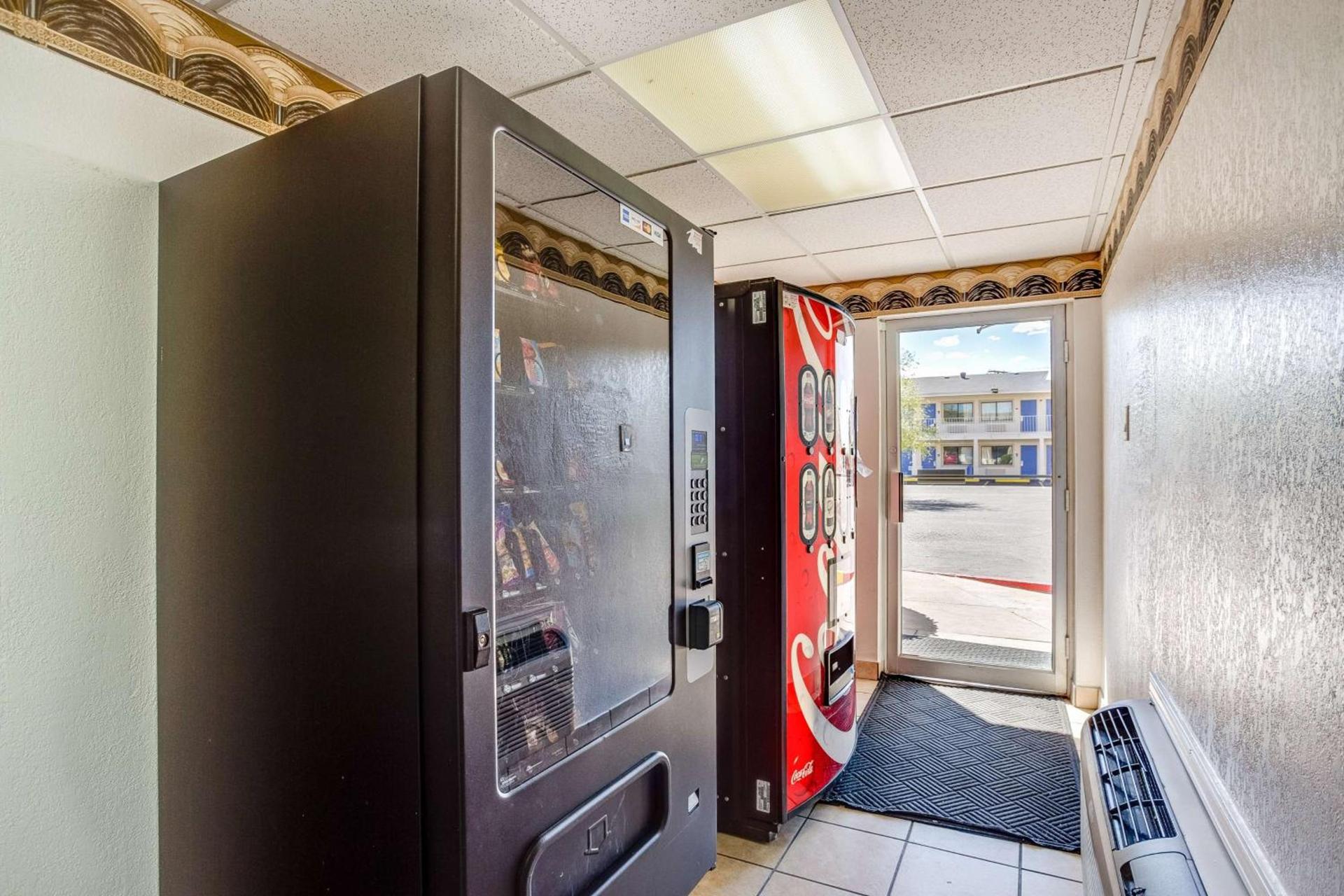 Motel 6-El Paso, TX - West photo 54