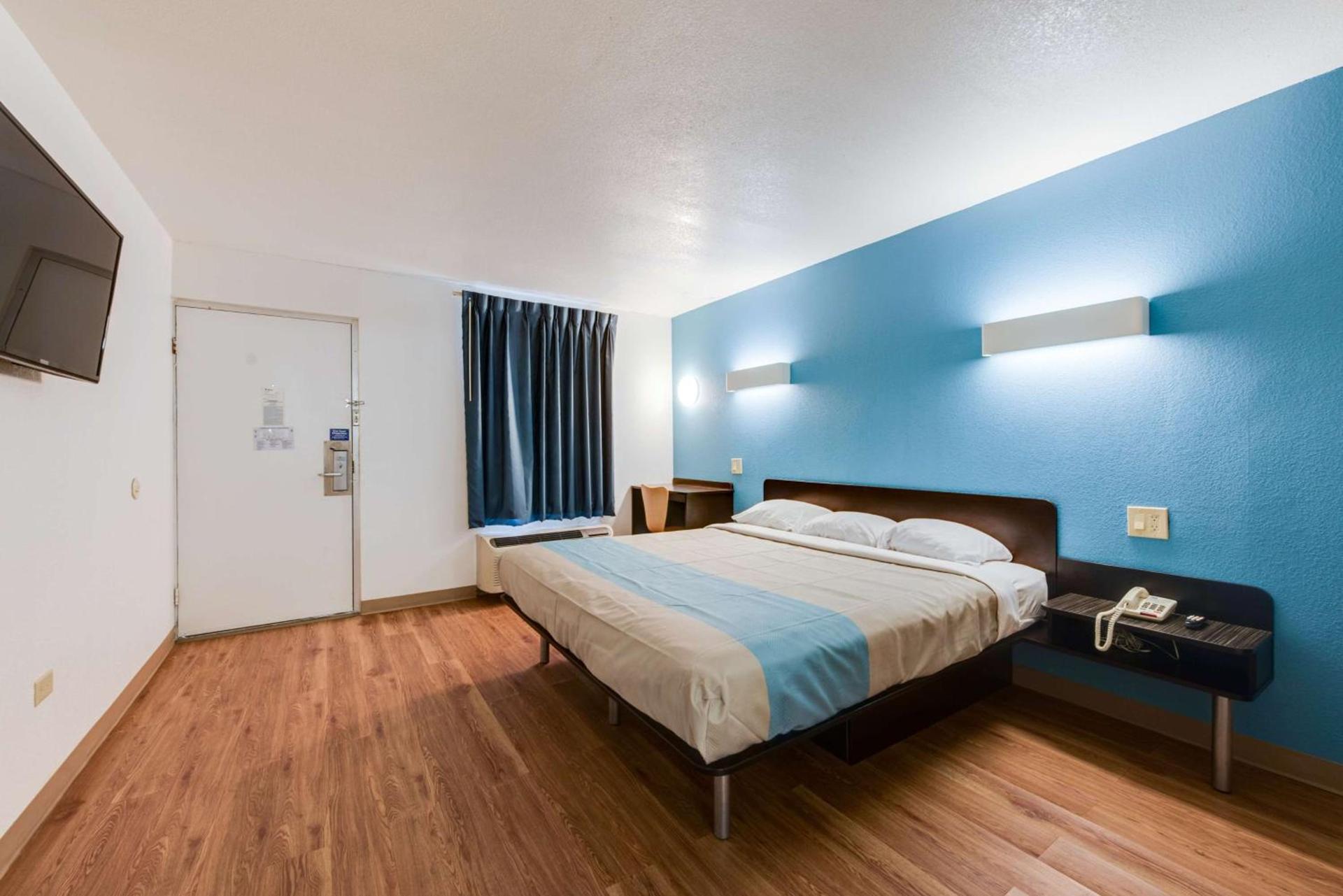 Motel 6-Kingston, TN photo 40