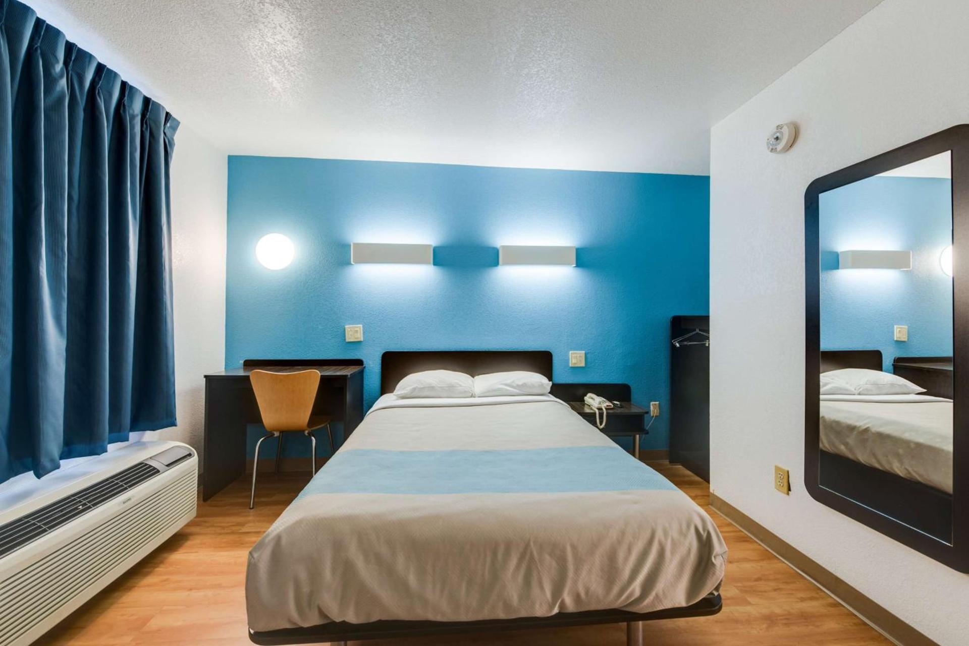 Motel 6-Kingston, TN photo 35