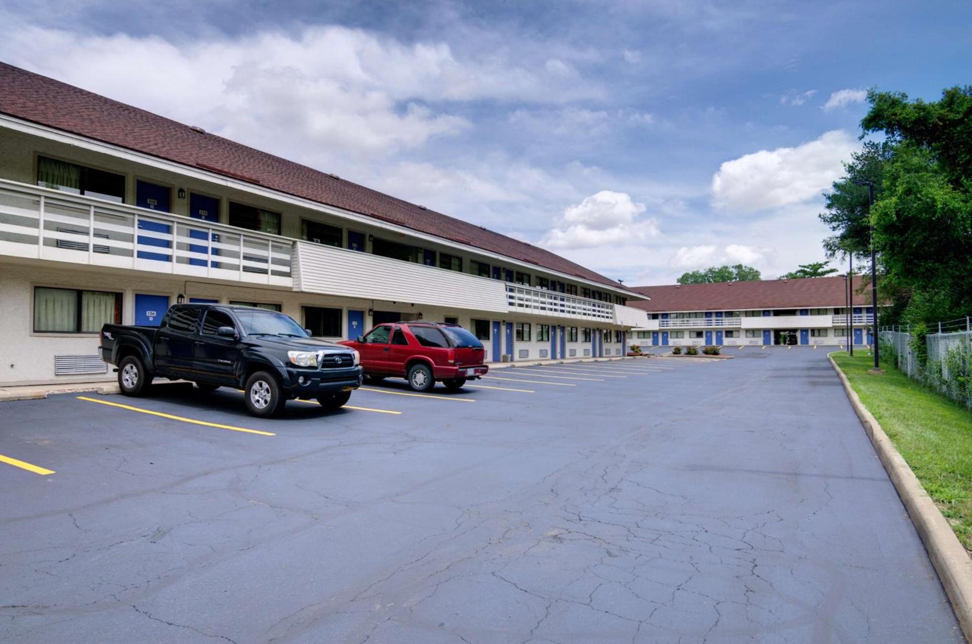 Days Inn by Wyndham Kansas City Northeast photo 36