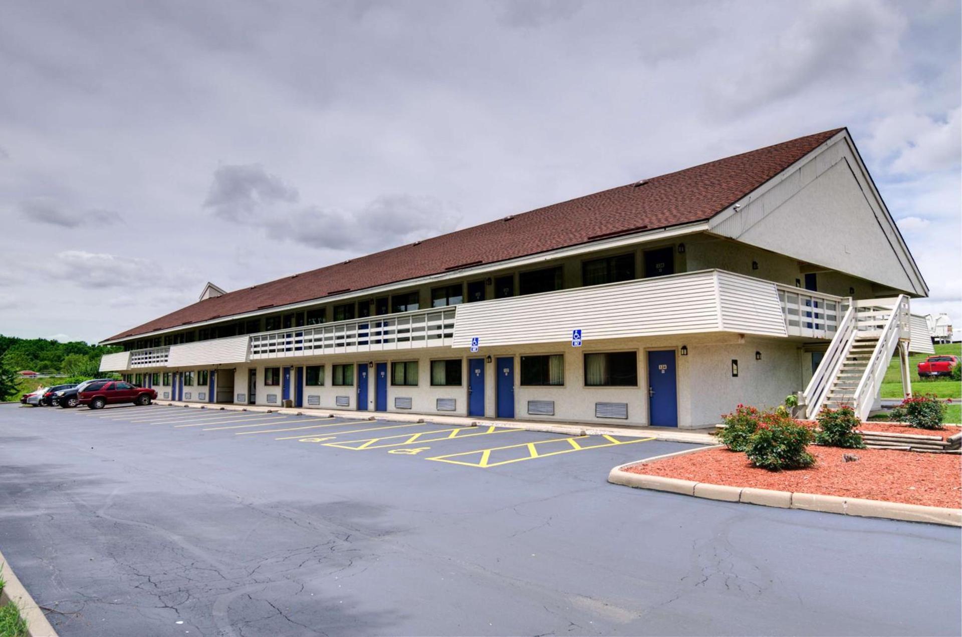 Days Inn by Wyndham Kansas City Northeast photo 37