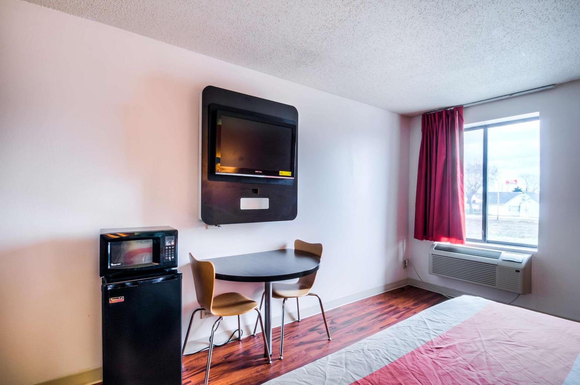 Motel 6-Lansing, IL - Chicago South photo 40