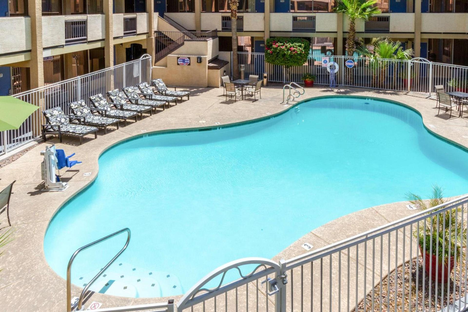Motel 6 Glendale Phoenix photo 43