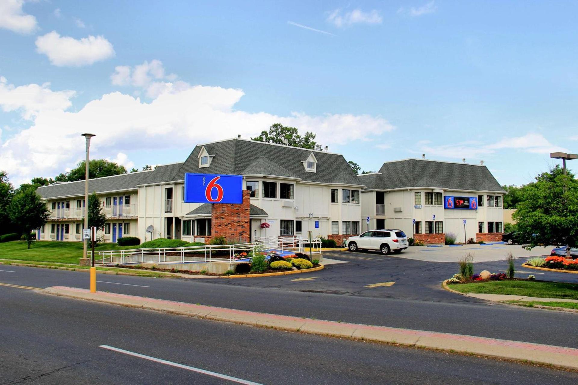 Motel 6-Enfield, CT - Hartford photo 27