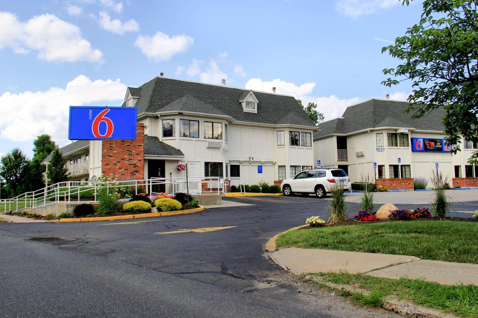 Motel 6-Enfield, CT - Hartford photo 28