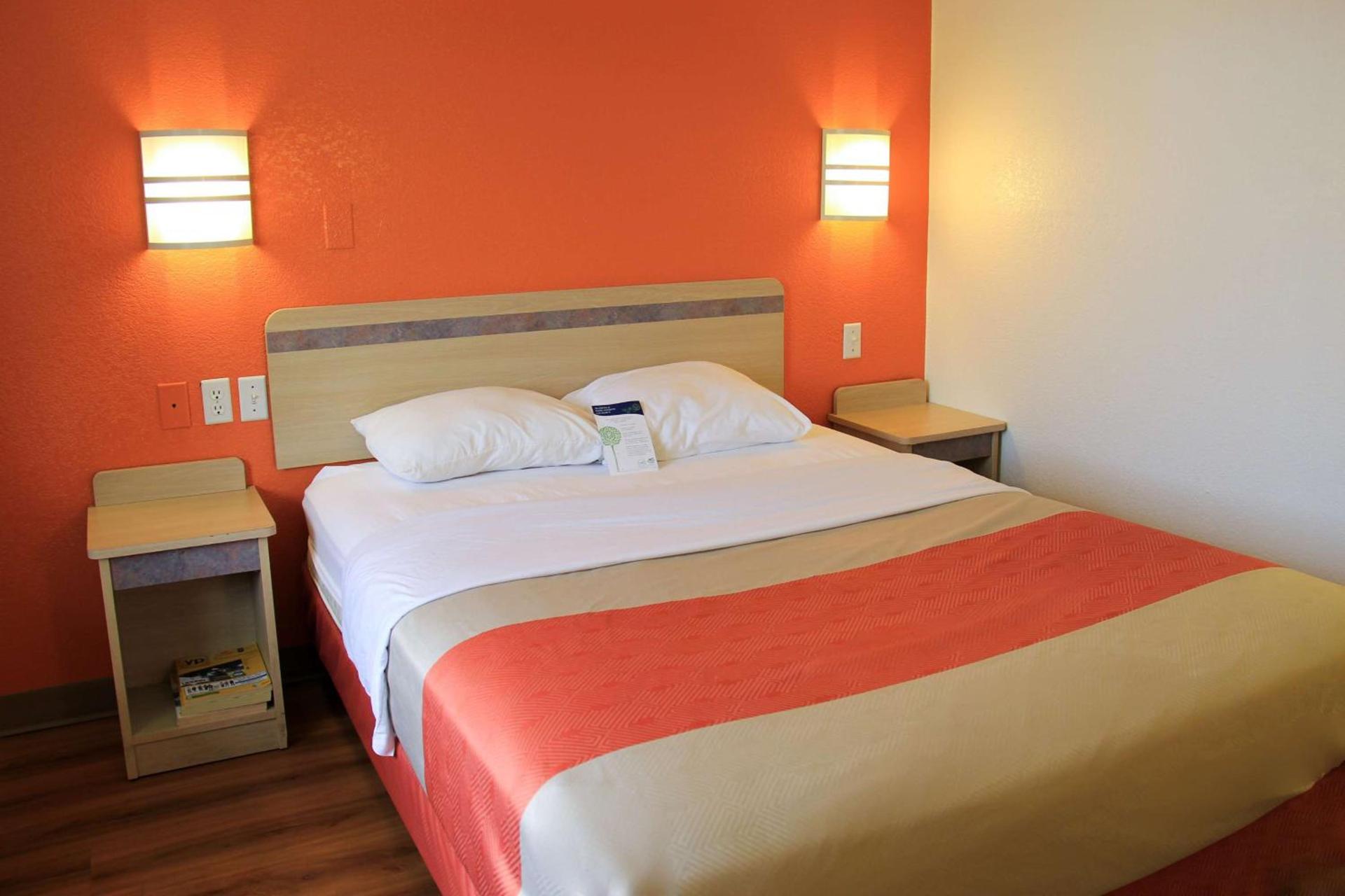 Motel 6-Enfield, CT - Hartford photo 33