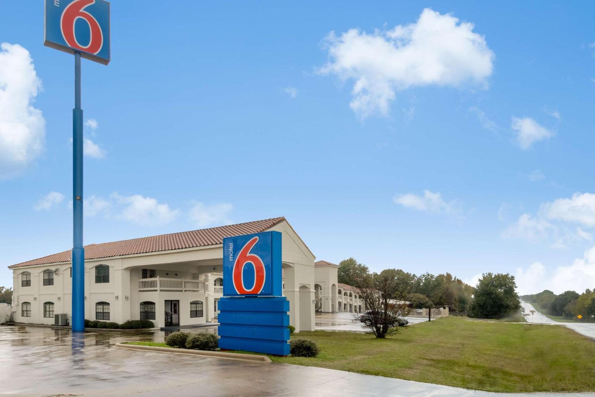 Motel 6-Canton, TX photo 32