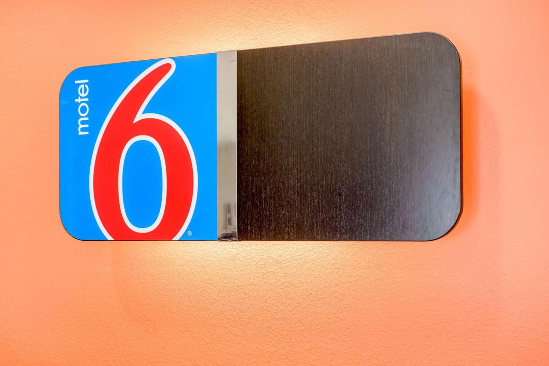 Motel 6-Canton, TX photo 60