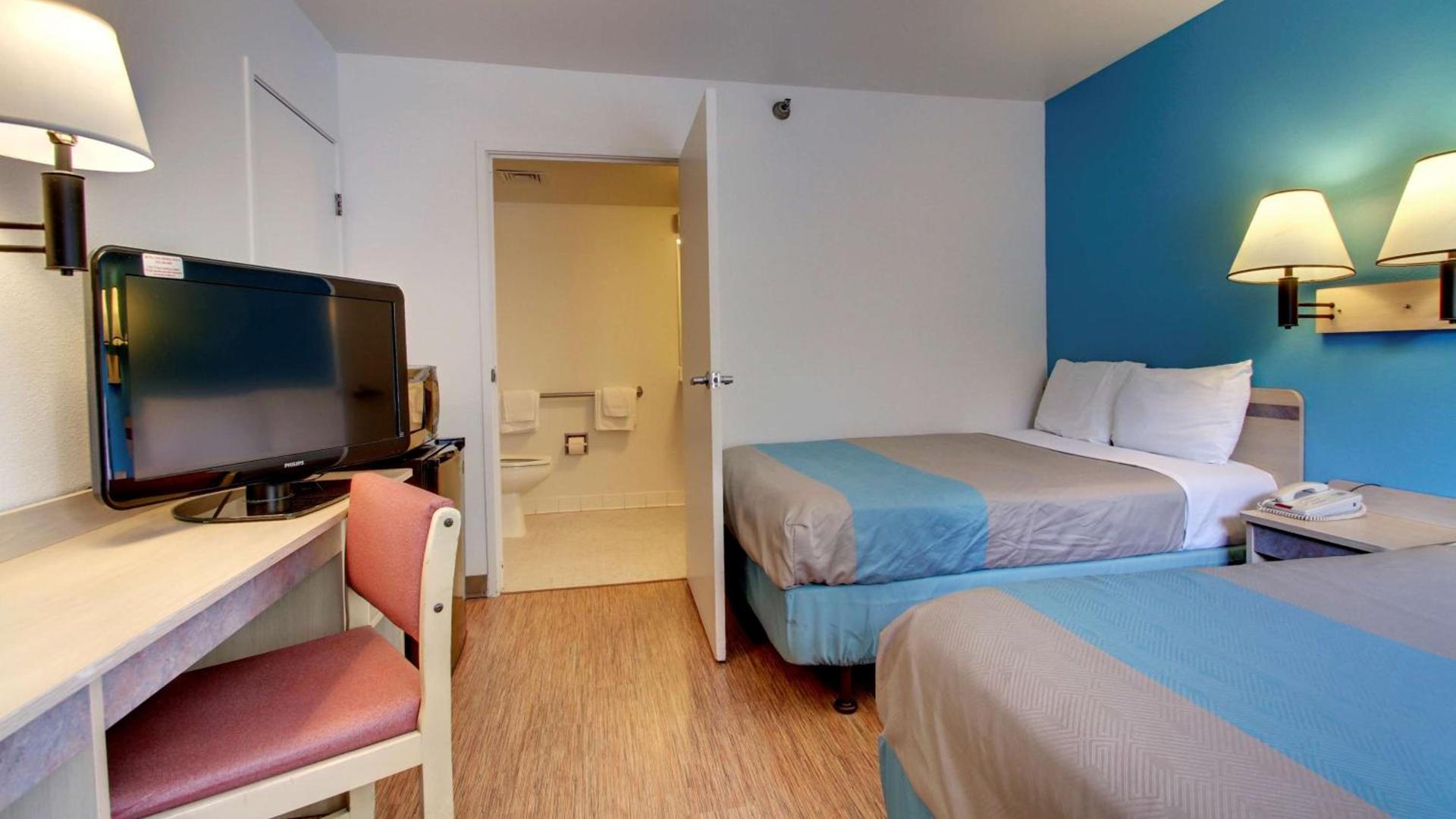 Motel 6-Des Moines, IA - North photo 56