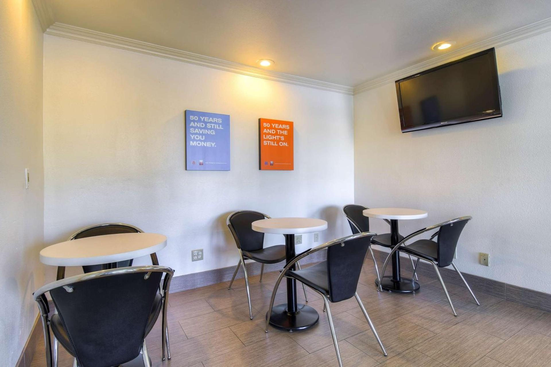 Motel 6-Menifee, CA photo 76