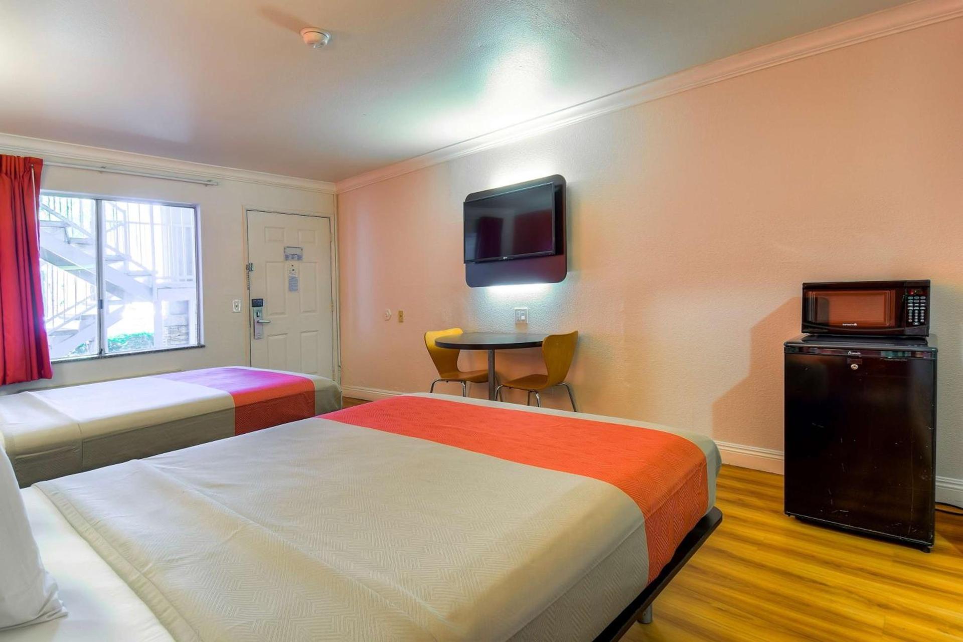 Motel 6-Menifee, CA photo 71