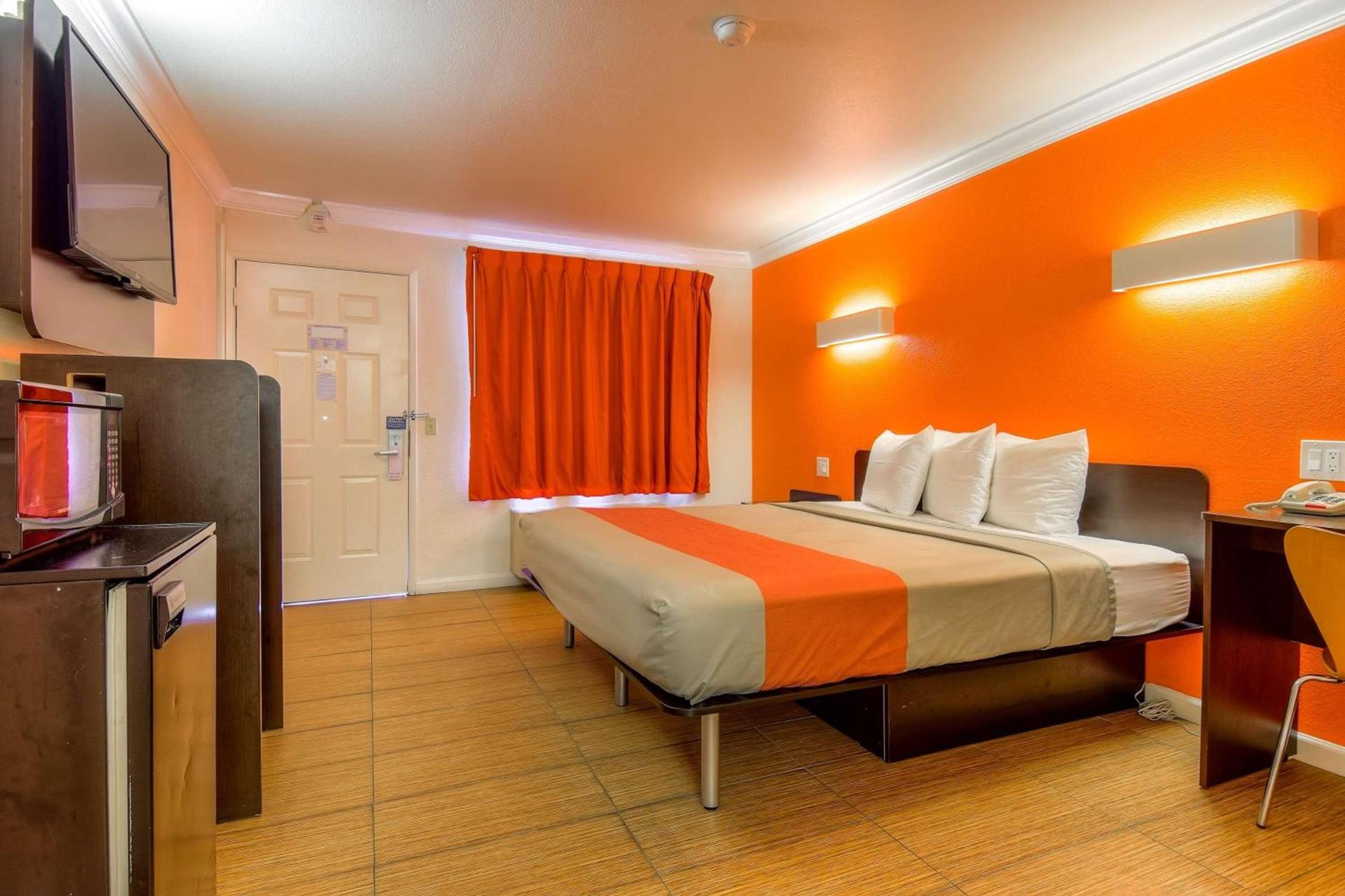Motel 6-Menifee, CA photo 64