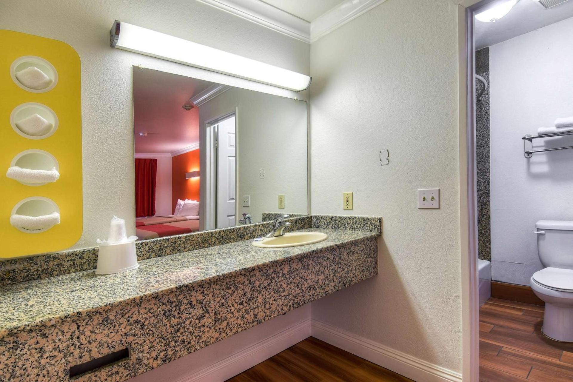 Motel 6-Menifee, CA photo 59