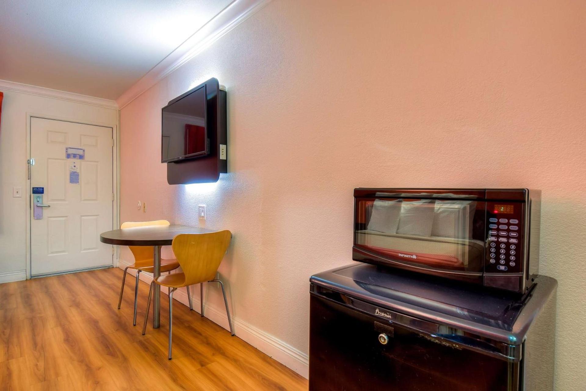 Motel 6-Menifee, CA photo 58