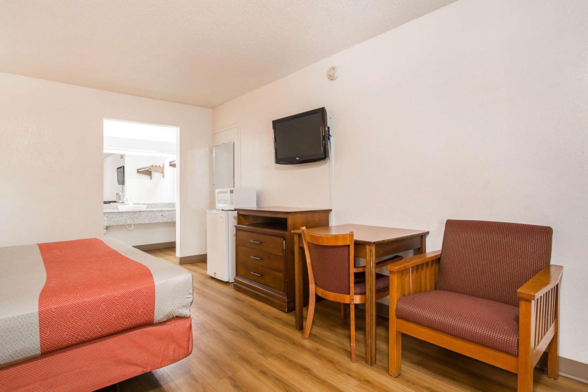 Motel 6-Conyers, GA photo 37