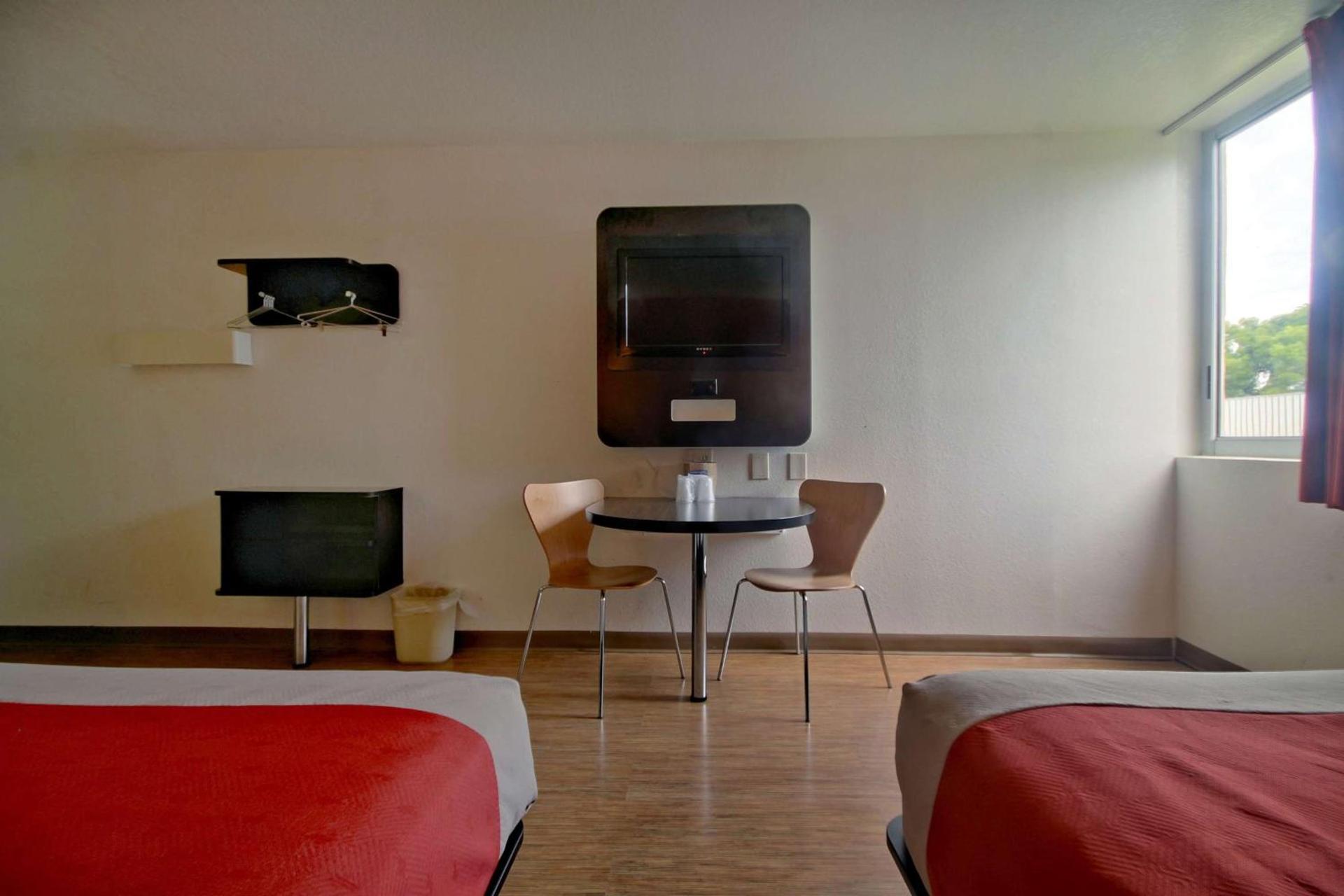 Signature Inn Miami photo 18