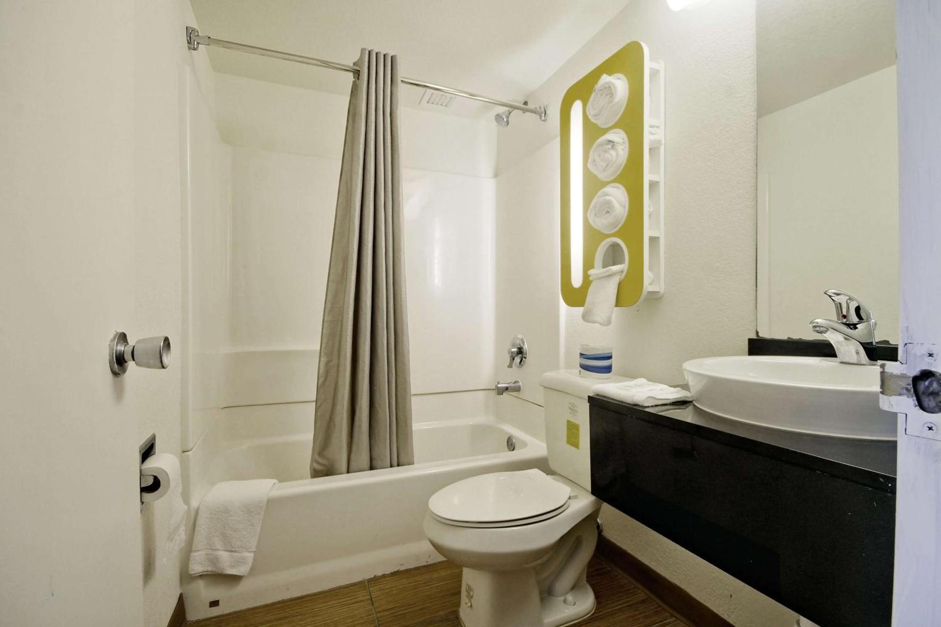 Signature Inn Miami photo 14