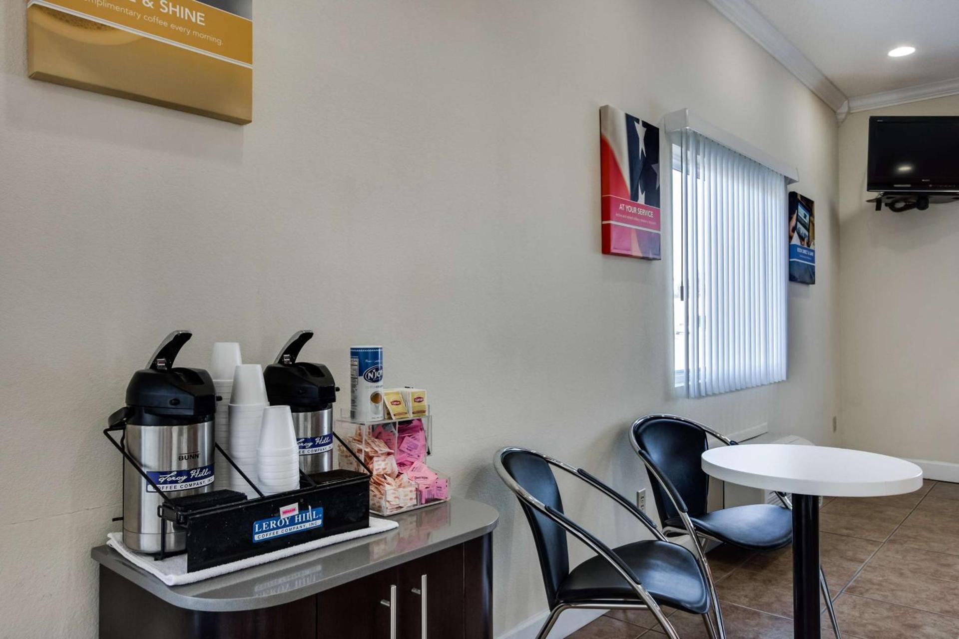Motel 6-Hinesville, GA photo 68