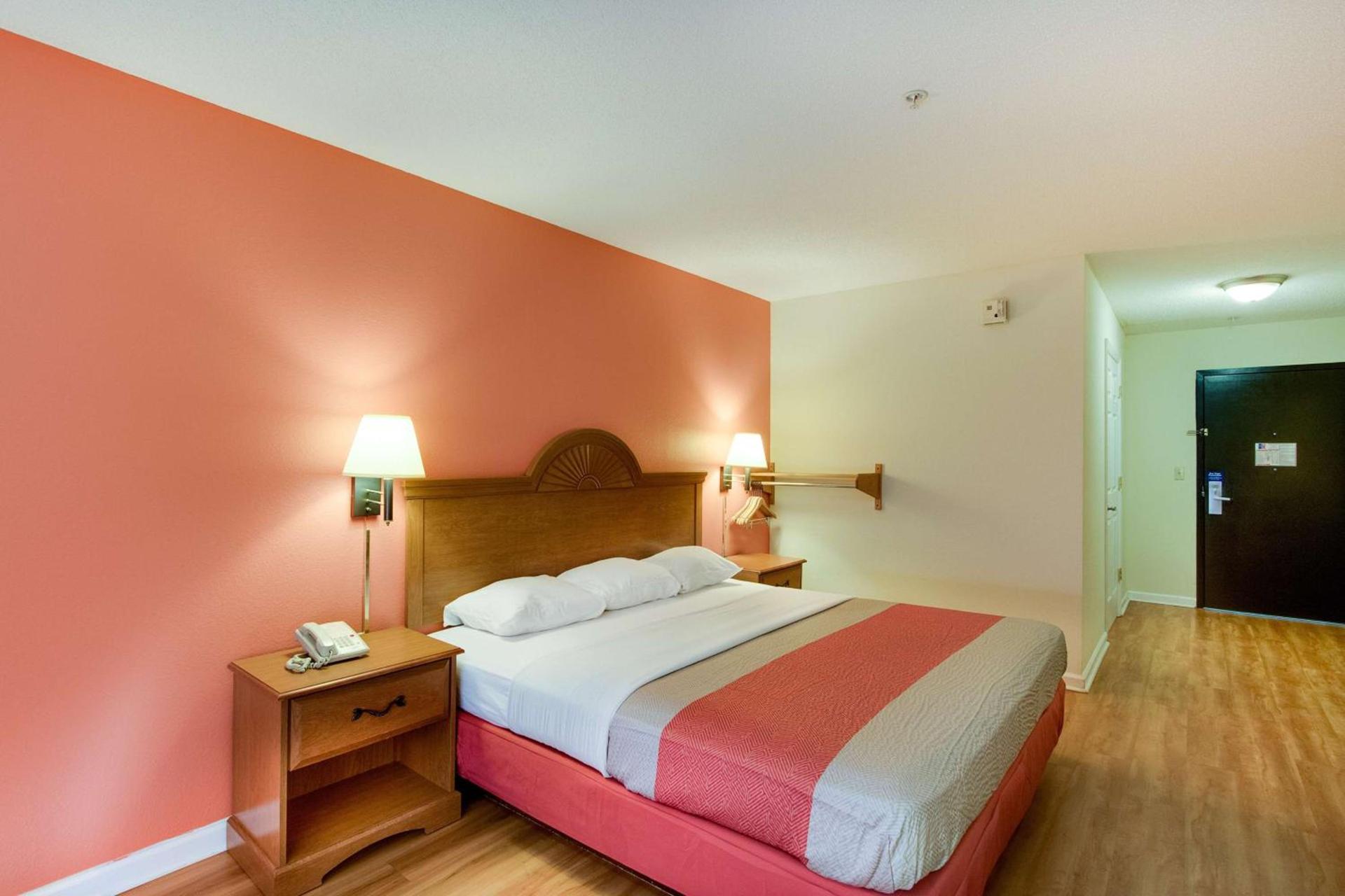 Motel 6-Hinesville, GA photo 59