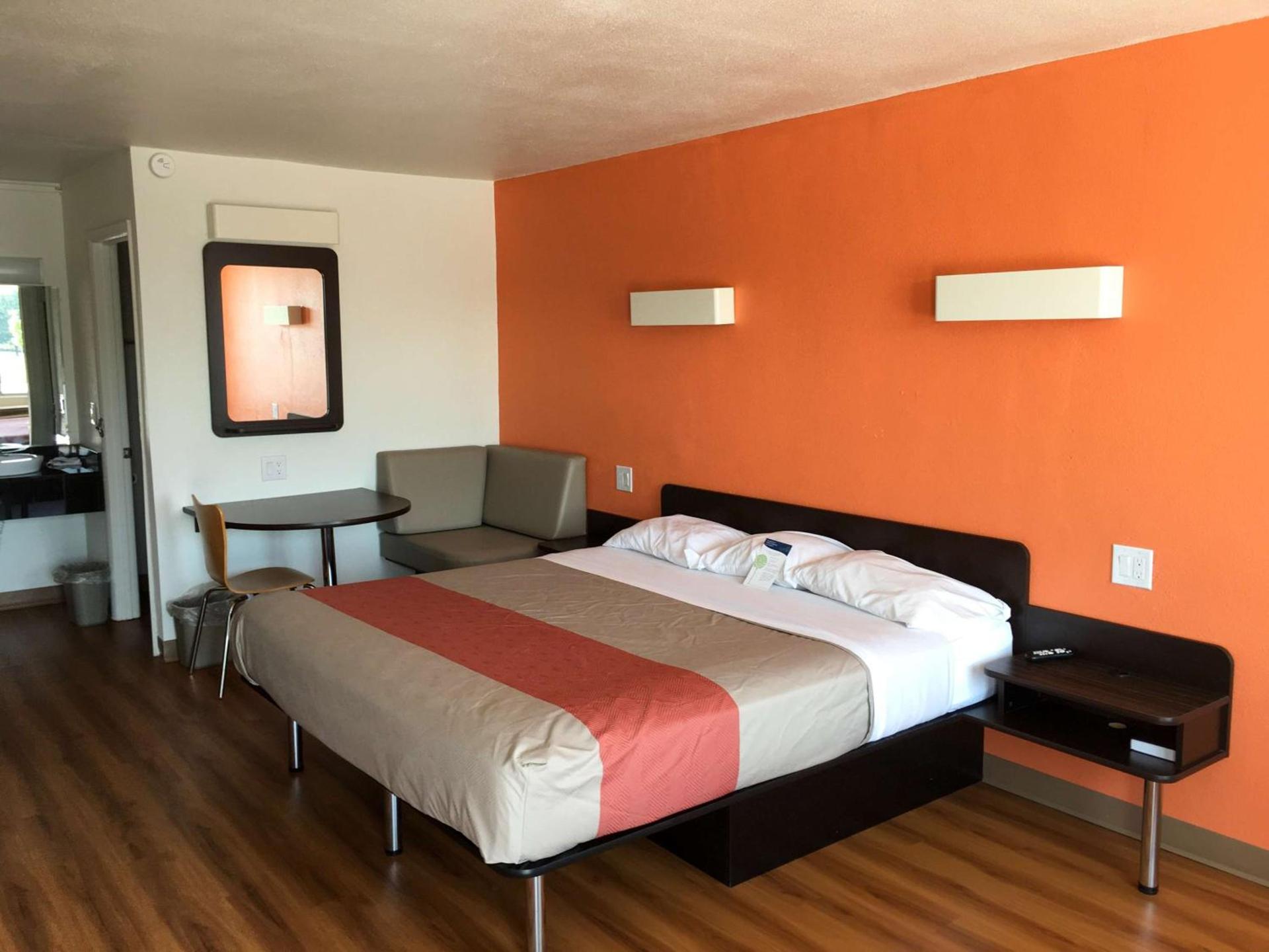 Motel 6-Connellys Springs, NC photo 24