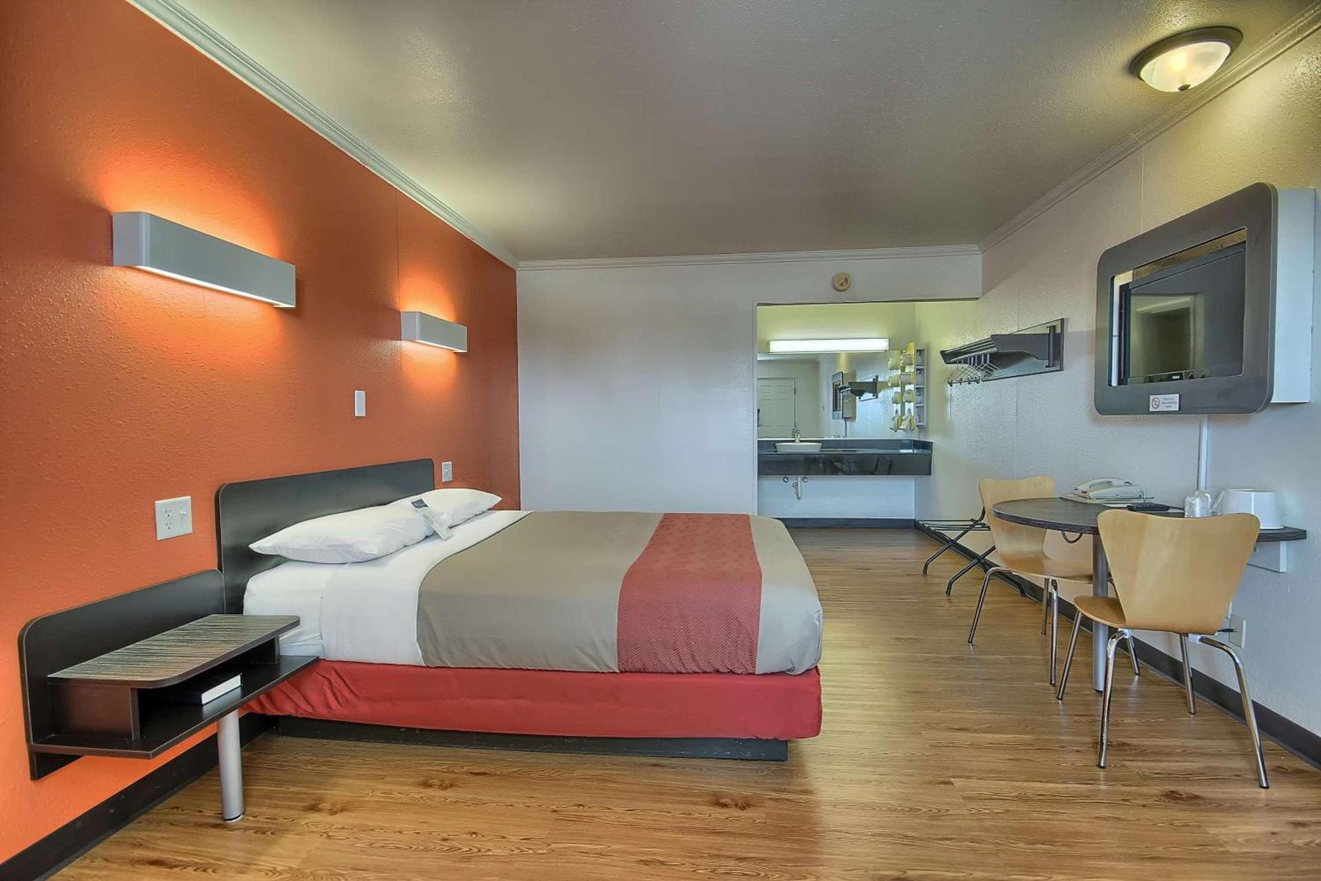 Motel 6-Lima, OH photo 69