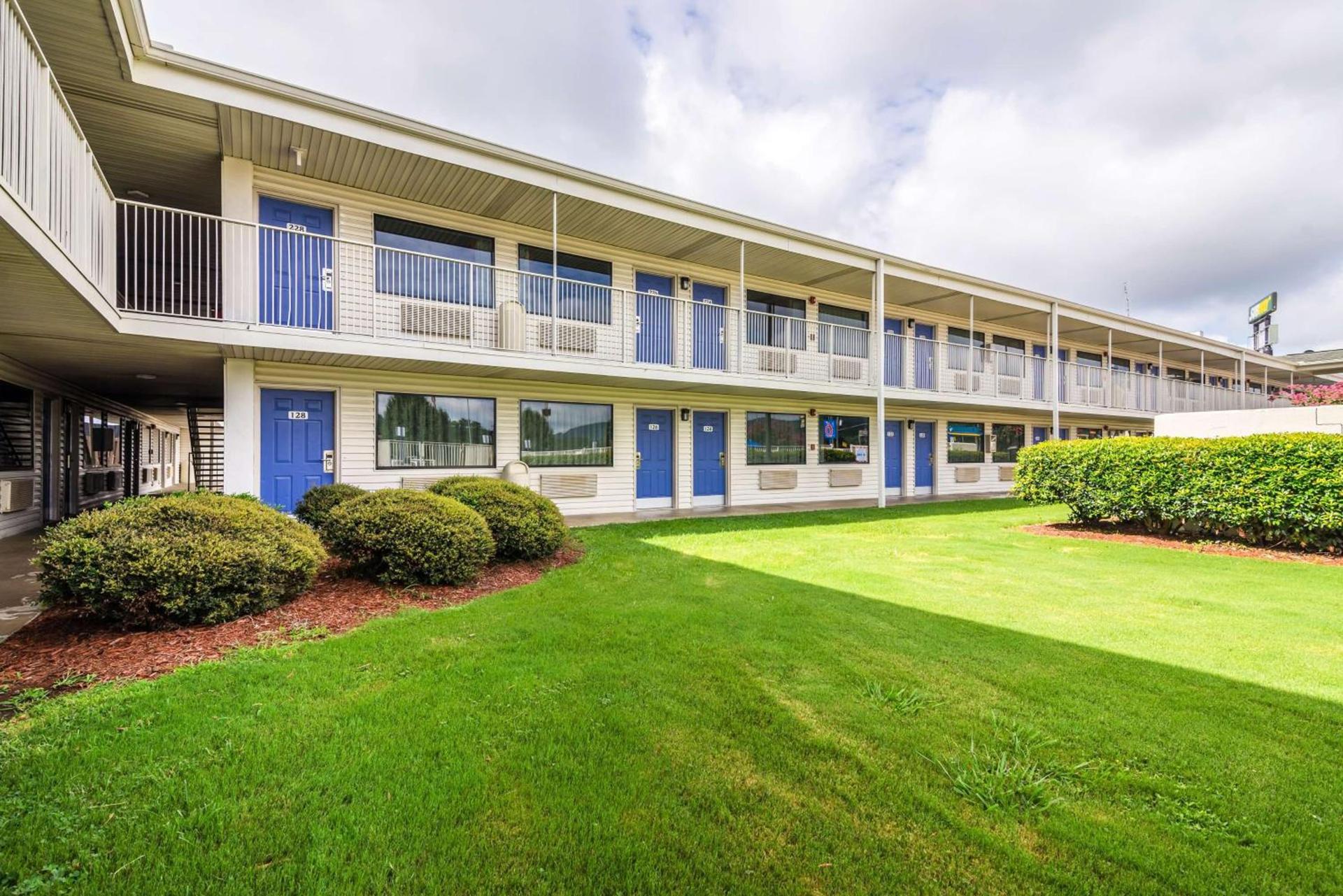 Motel 6-Anniston, AL photo 52