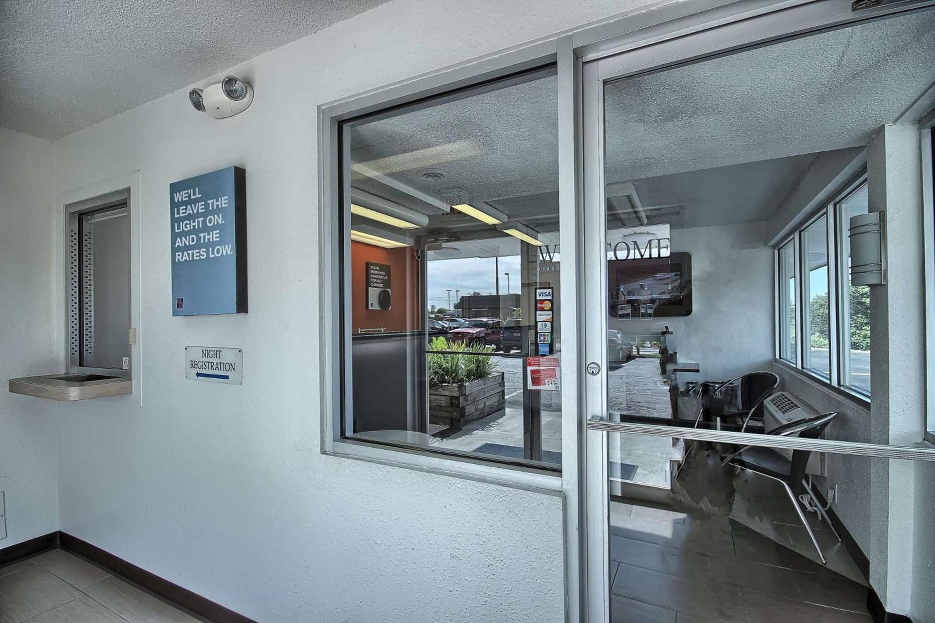 Motel 6-Lima, OH photo 67