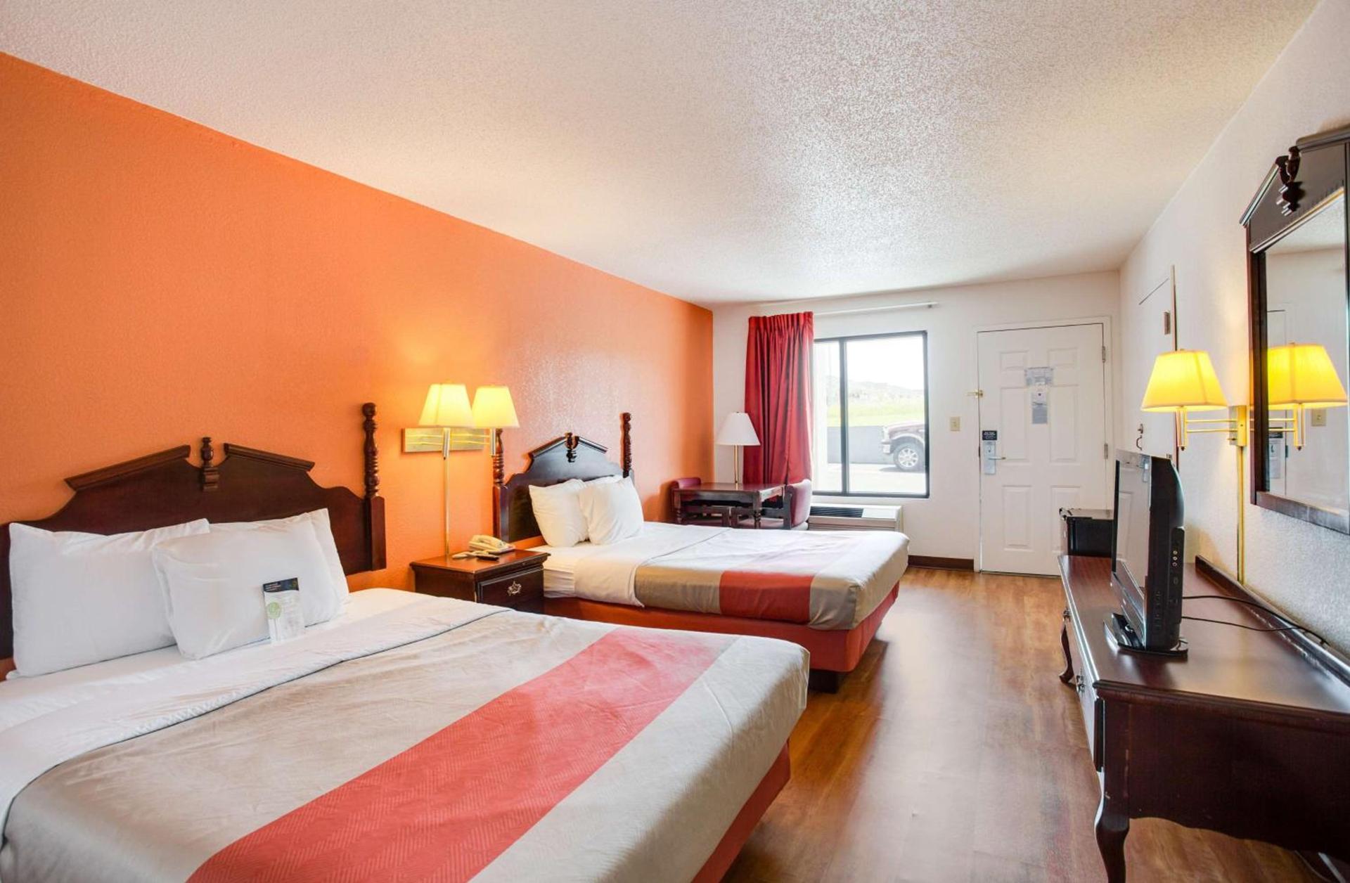 Motel 6-White House, TN photo 46